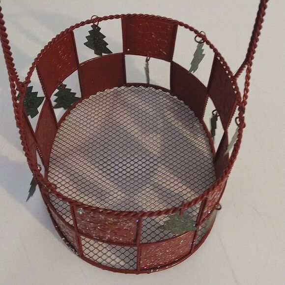 VTG Red Green Wired Metal Christmas Basket with Hanging Trees - Picture 9 of 16